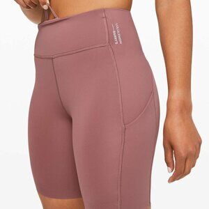 Lululemon X Barry's Bootcamp Stronger As One 8" Biker Shorts in Red Dust, Size 8